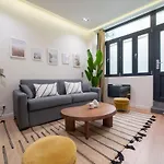 1 Bedroom Canal St Martin Eurostar