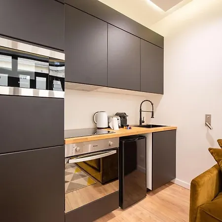 1 Bedroom Canal St Martin Eurostar * Parigi
