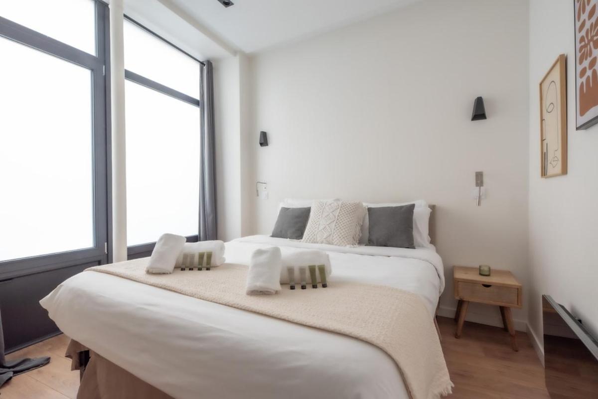 1 Bedroom Canal St Martin Eurostar Appartamento Parigi